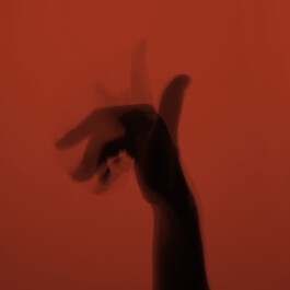 Metamorphose présente Rooting Corporel dans sa gestuelle 